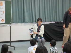 From head to toe読み聞かせの様子