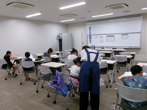 分館宿題教室の様子