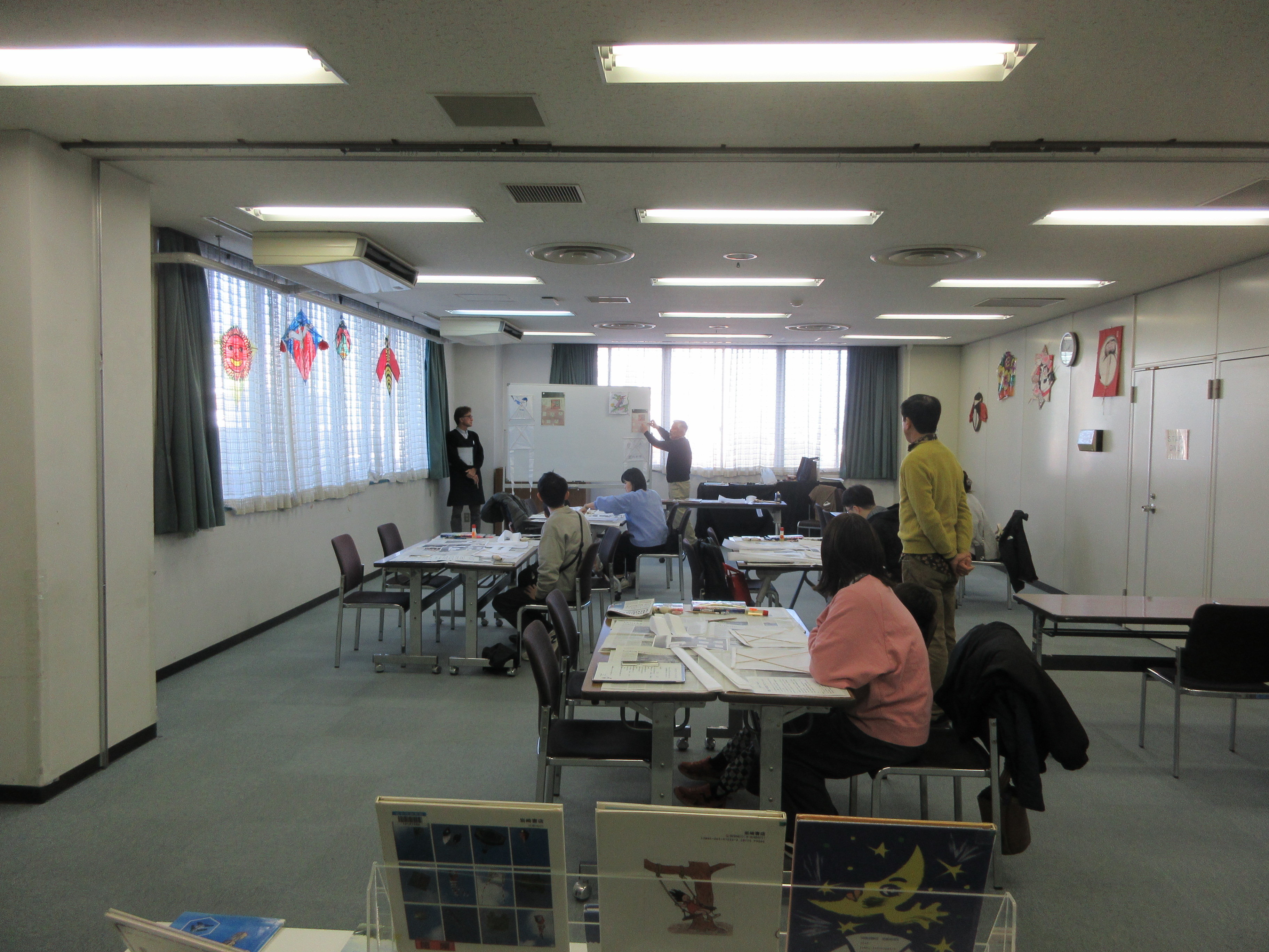 12月7日（日）【本館】小学生親子対象「凧作り講座」を開催しました！の画像